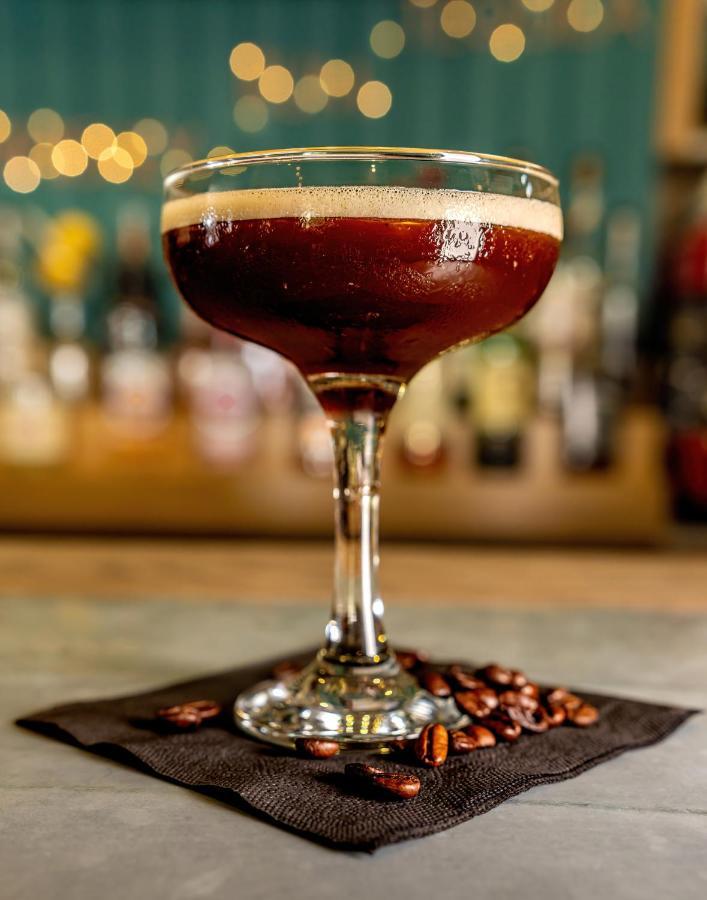The Inn Hotel Bar And Restaurant Saint Helier Bagian luar foto