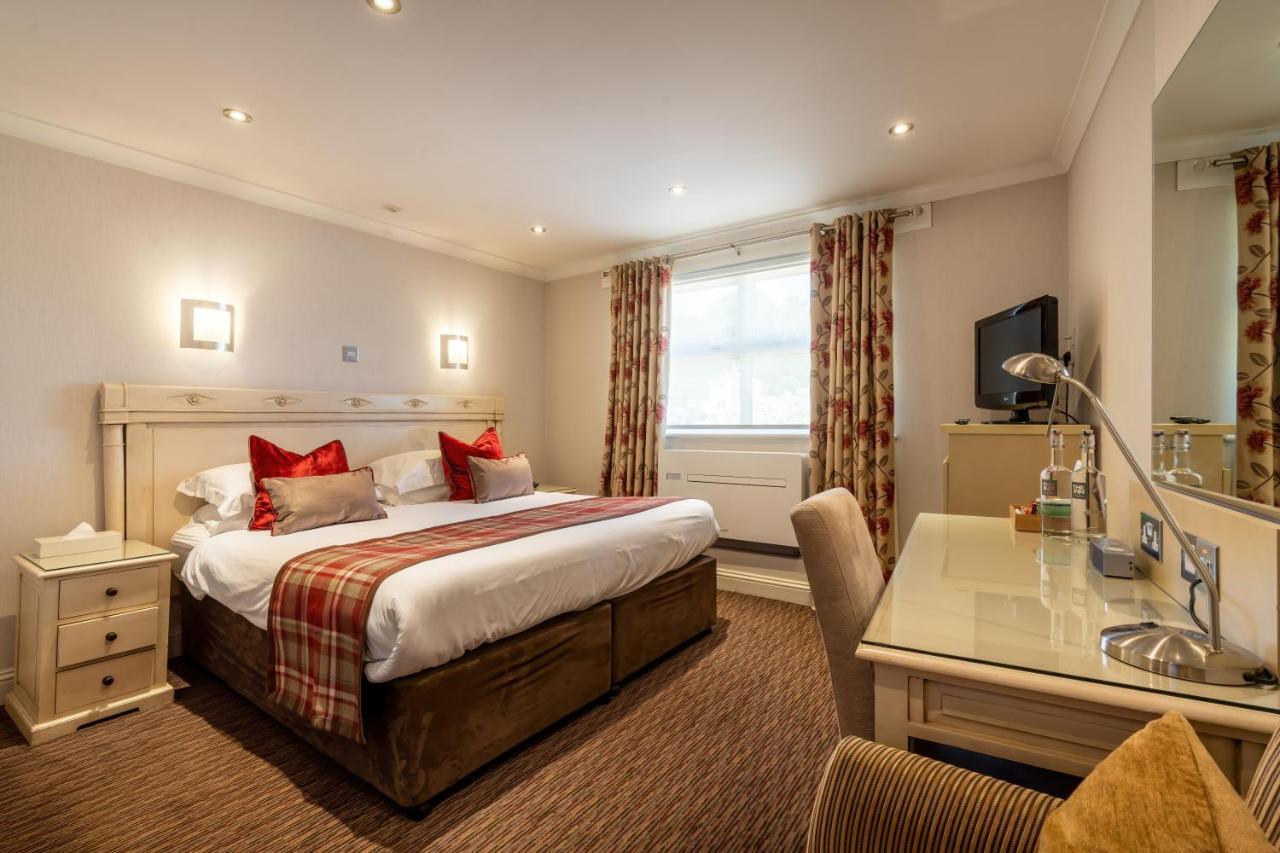 The Inn Hotel Bar And Restaurant Saint Helier Bagian luar foto