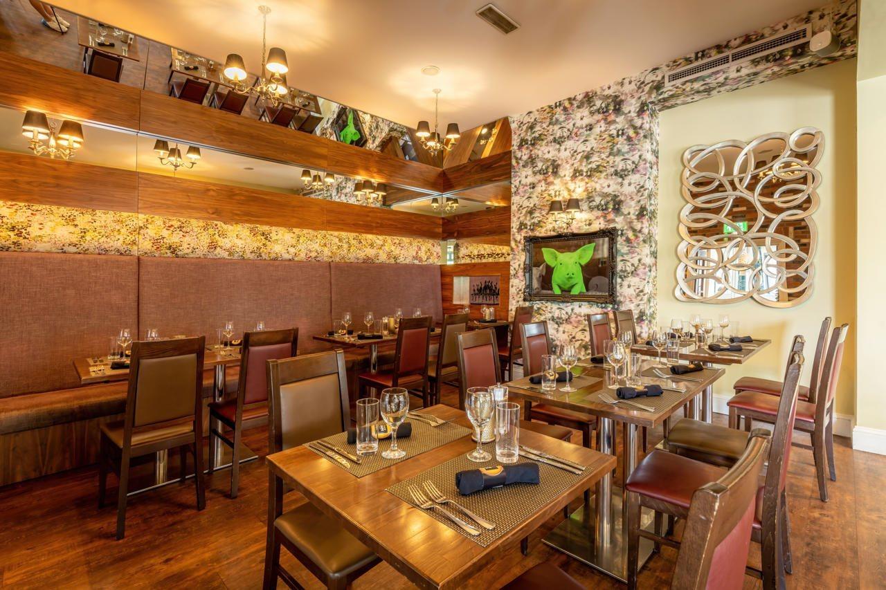 The Inn Hotel Bar And Restaurant Saint Helier Bagian luar foto