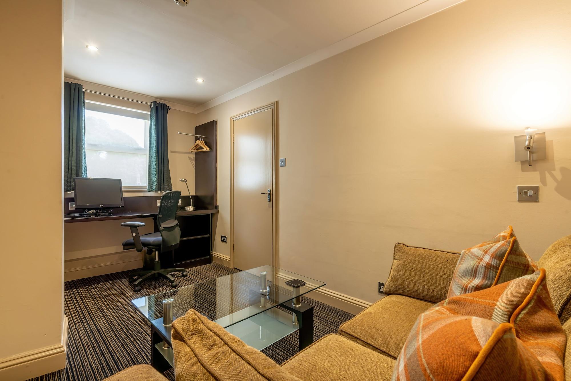 The Inn Hotel Bar And Restaurant Saint Helier Bagian luar foto