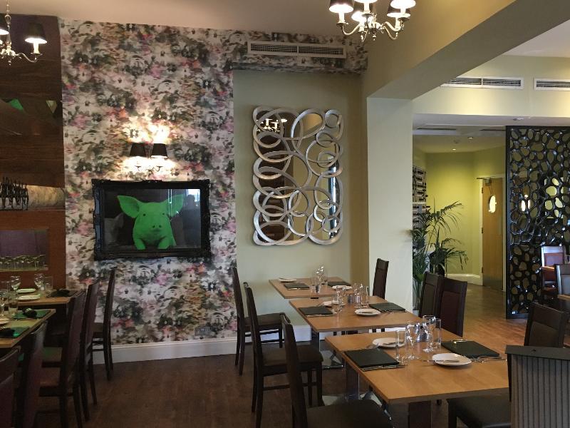 The Inn Hotel Bar And Restaurant Saint Helier Bagian luar foto